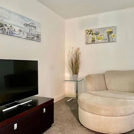 سوانسي No12-Luxe Living Guest Apartment- 1 Bed-Garden-Private Parking-Wifi-Beach-City المظهر الخارجي الصورة